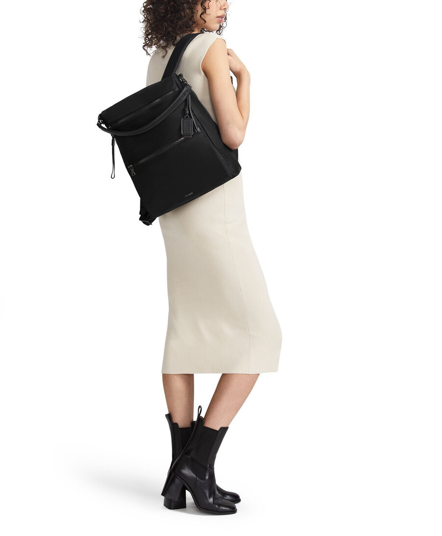 voyageur leigh backpacktote