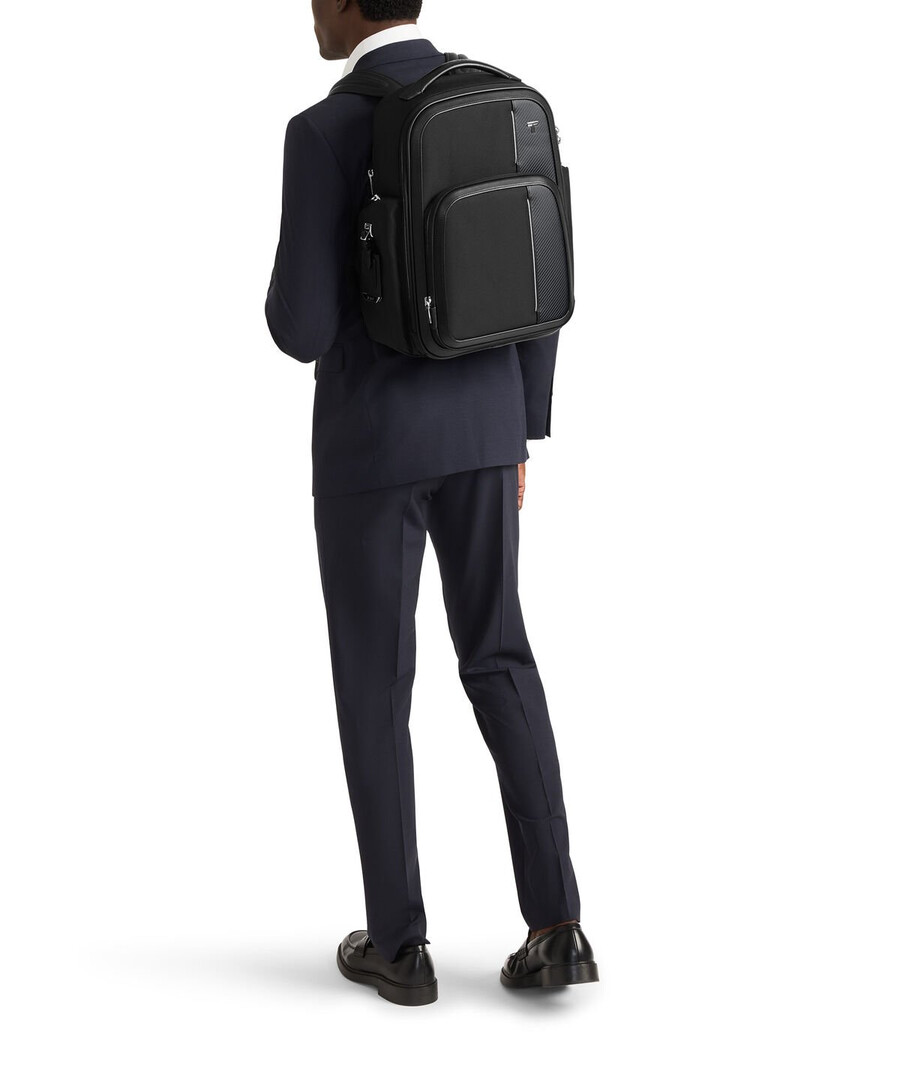 arrivé barker large backpack