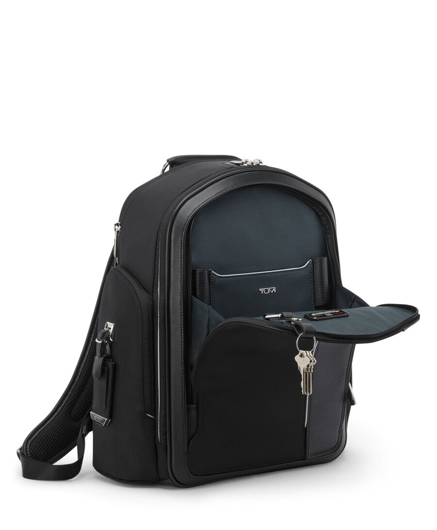 arrivé larson medium backpack