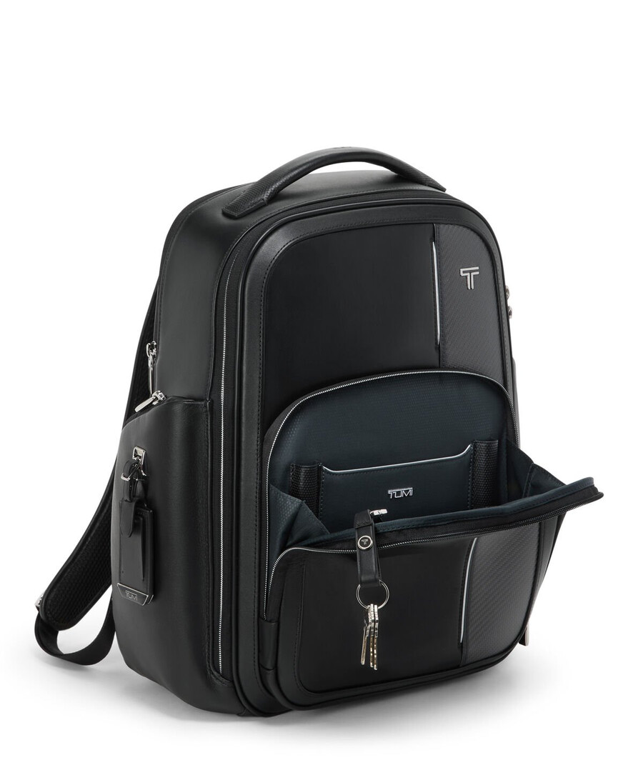 arrivé barker large backpack