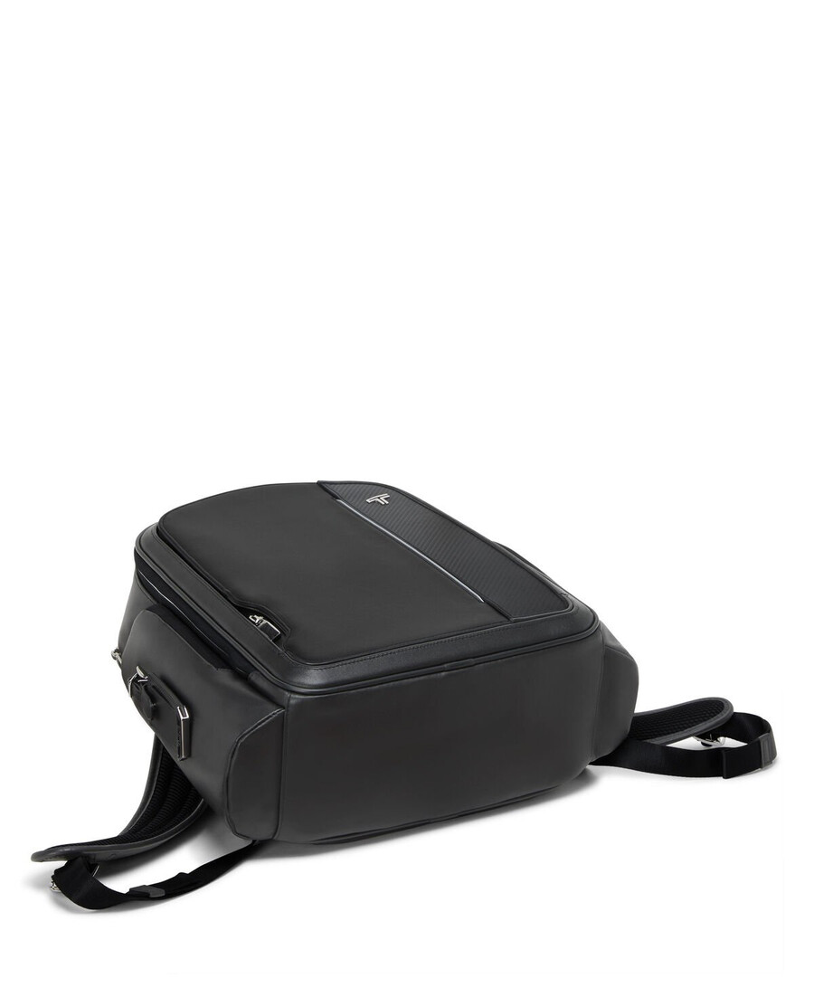 arrivé larson medium backpack