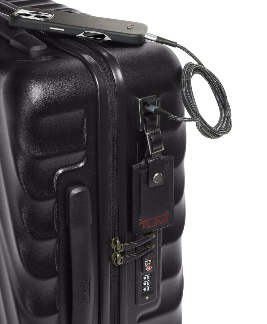 19 degree continental slim carry-on 56 cm