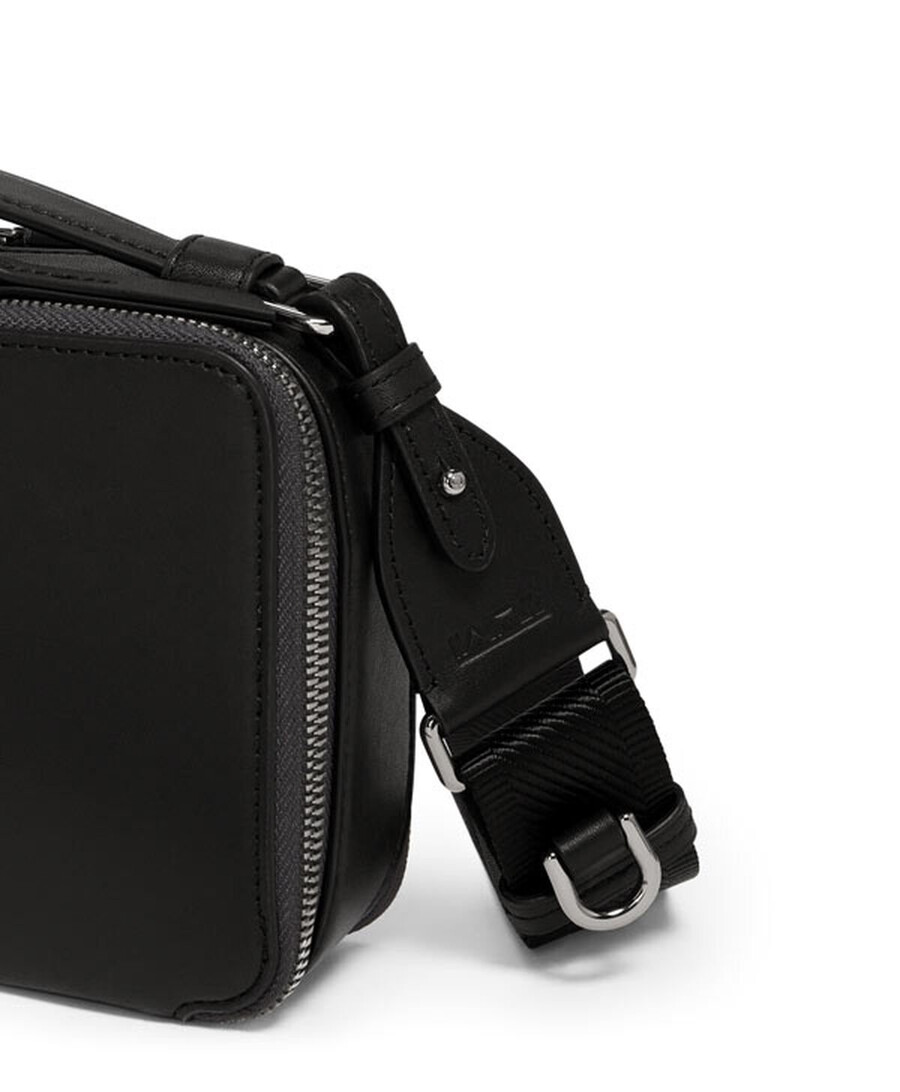 voyageur myla crossbody