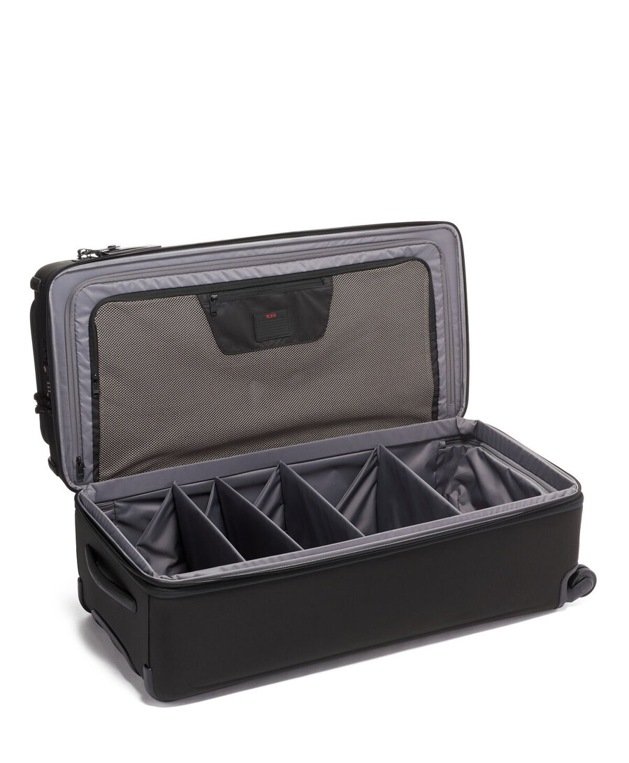alpha 3 tall expandable wheeled duffel 865 cm