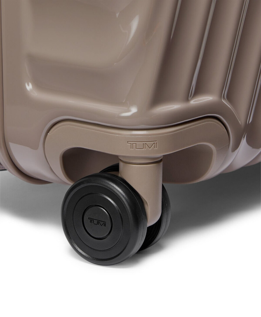 19 degree extended trip expandable checked luggage 775 cm
