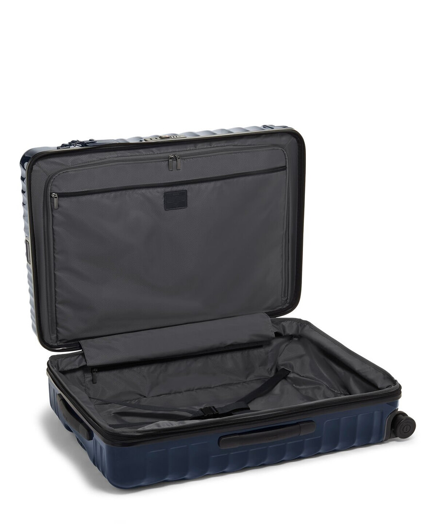 19 degree extended trip expandable checked luggage 775 cm