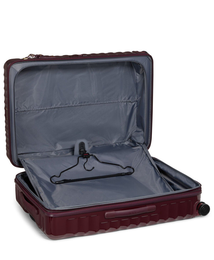 19 degree extended trip expandable checked luggage 775 cm