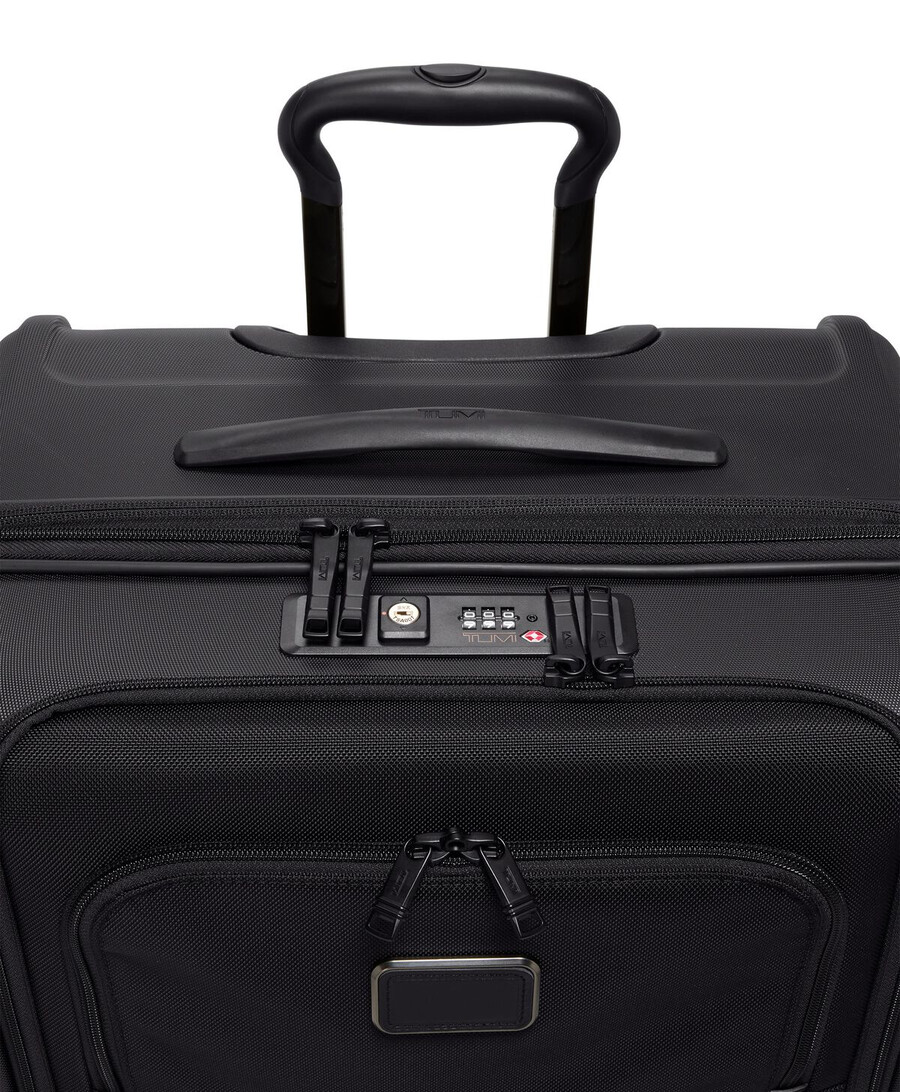 alpha hybrid medium trip expandable checked luggage 735 cm