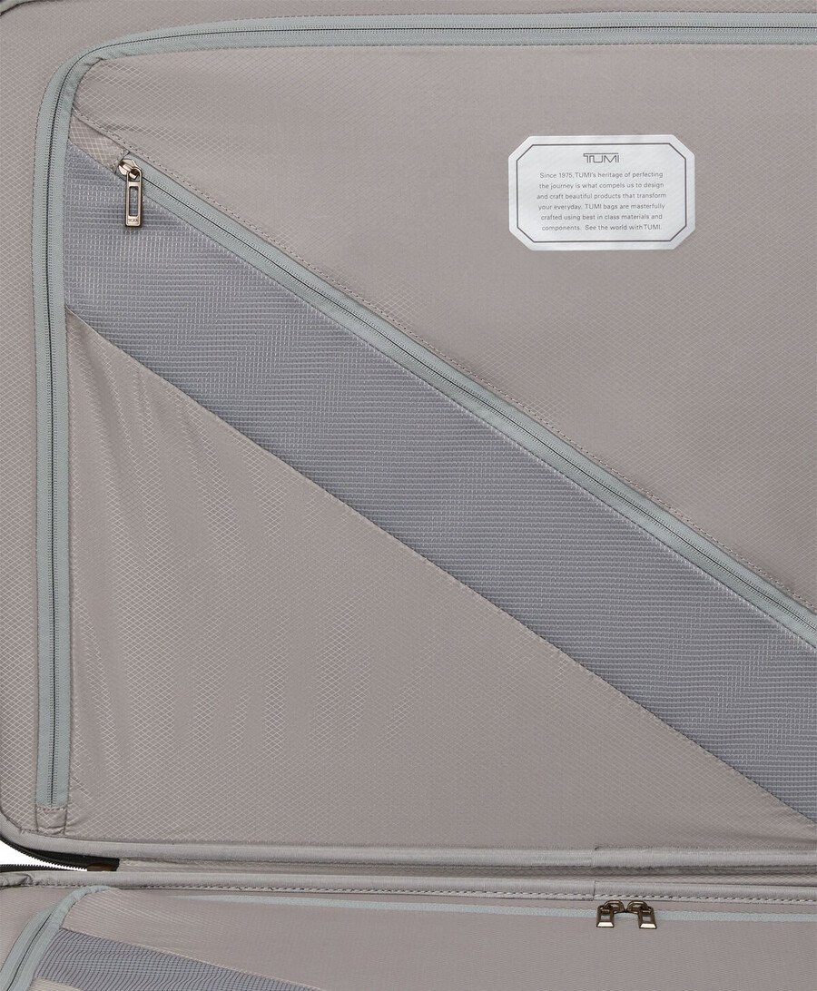19 degree lite extended trip checked luggage 76 cm