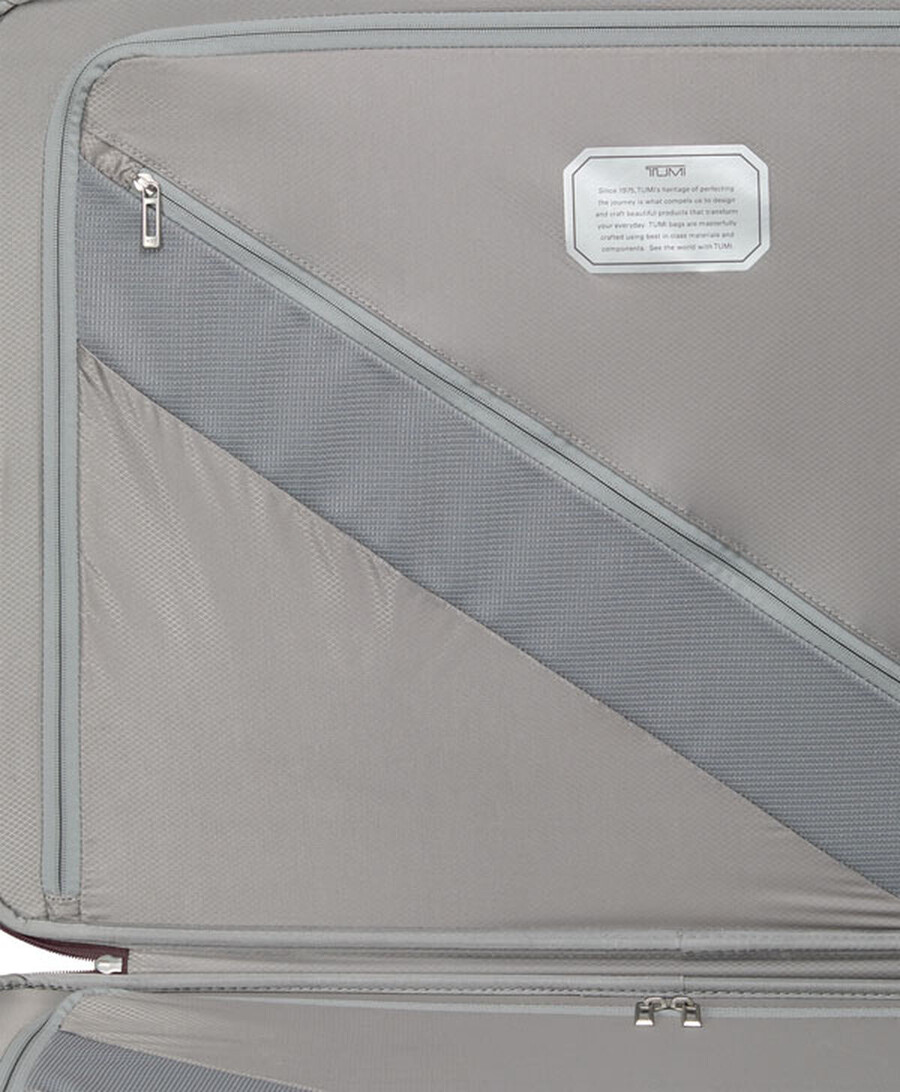 19 degree lite extended trip checked luggage 76 cm