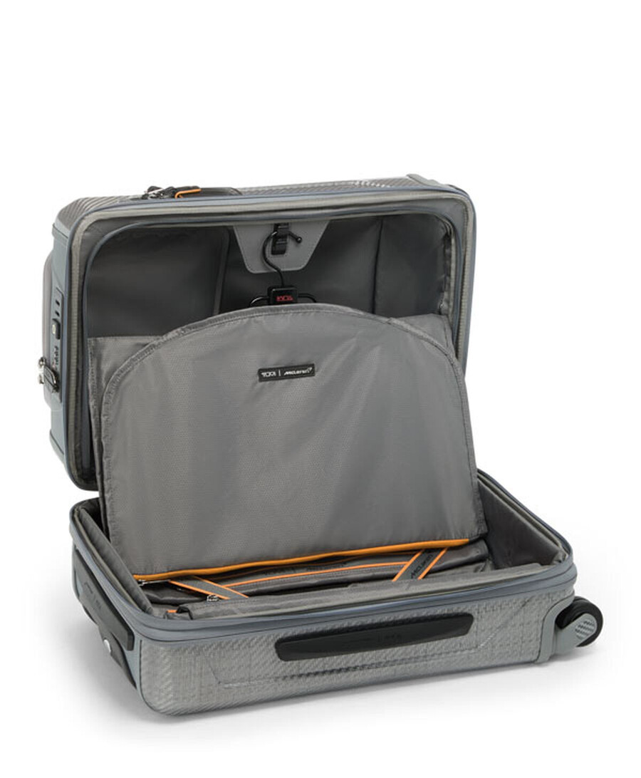 tumi mclaren aero international expandable carry-on 56 cm