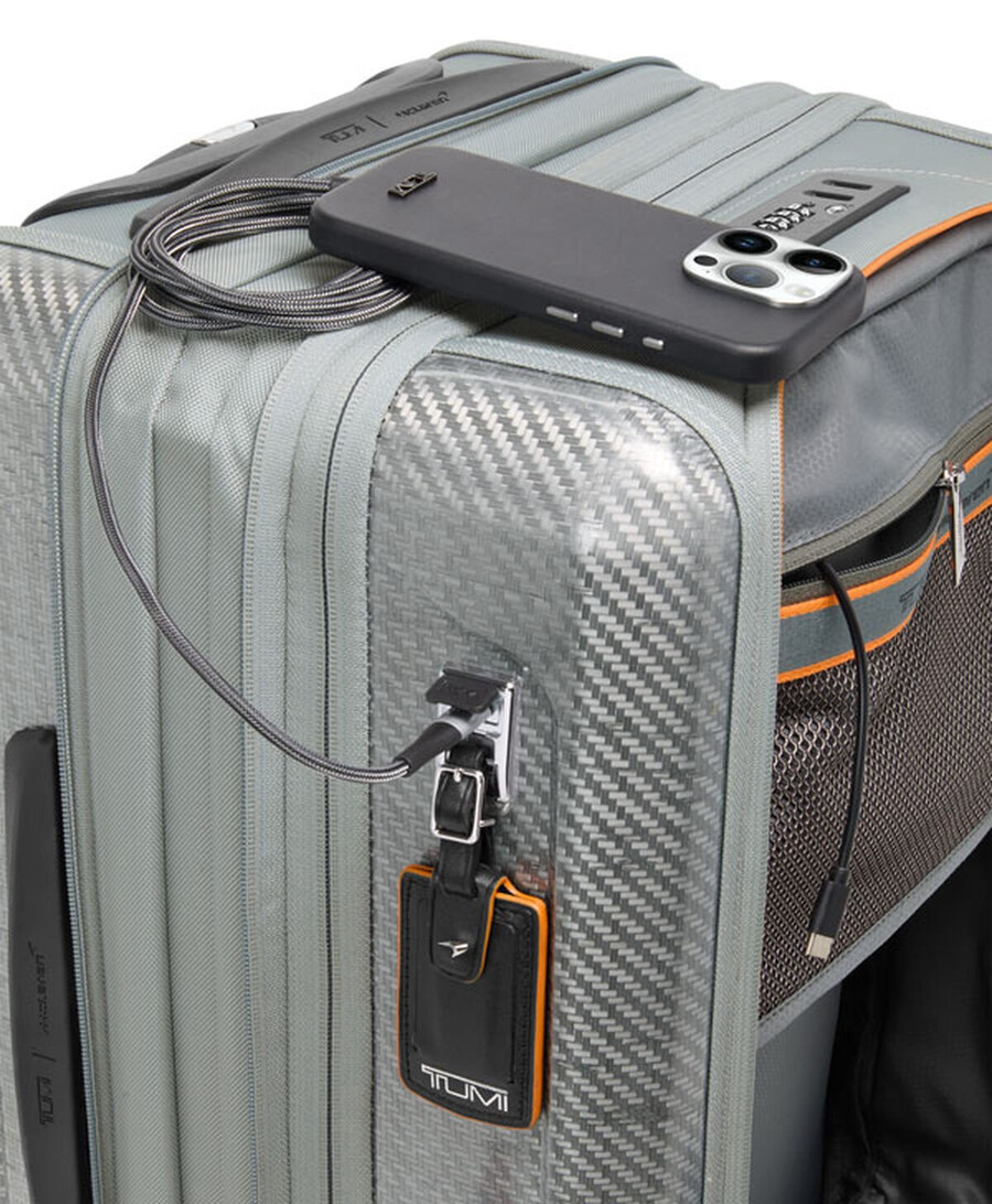 tumi mclaren aero international expandable carry-on 56 cm