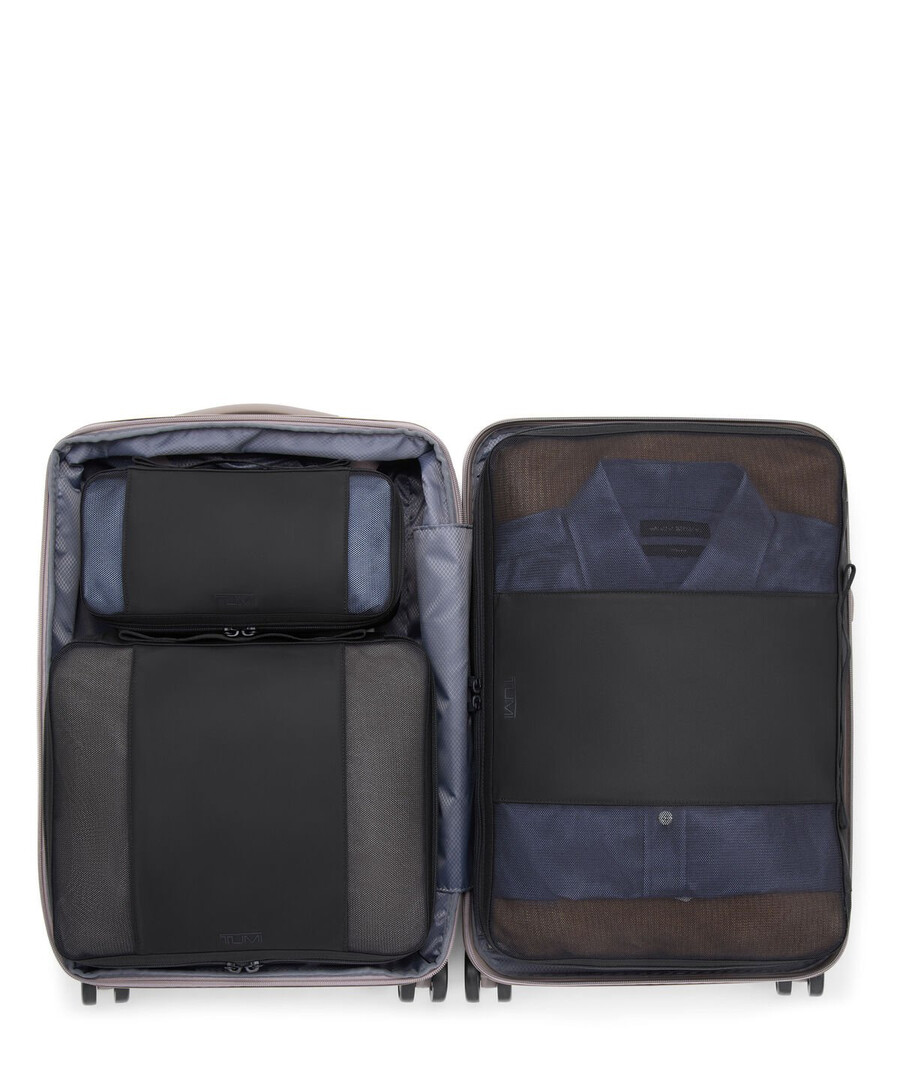19 degree international expandable carry-on 55 cm