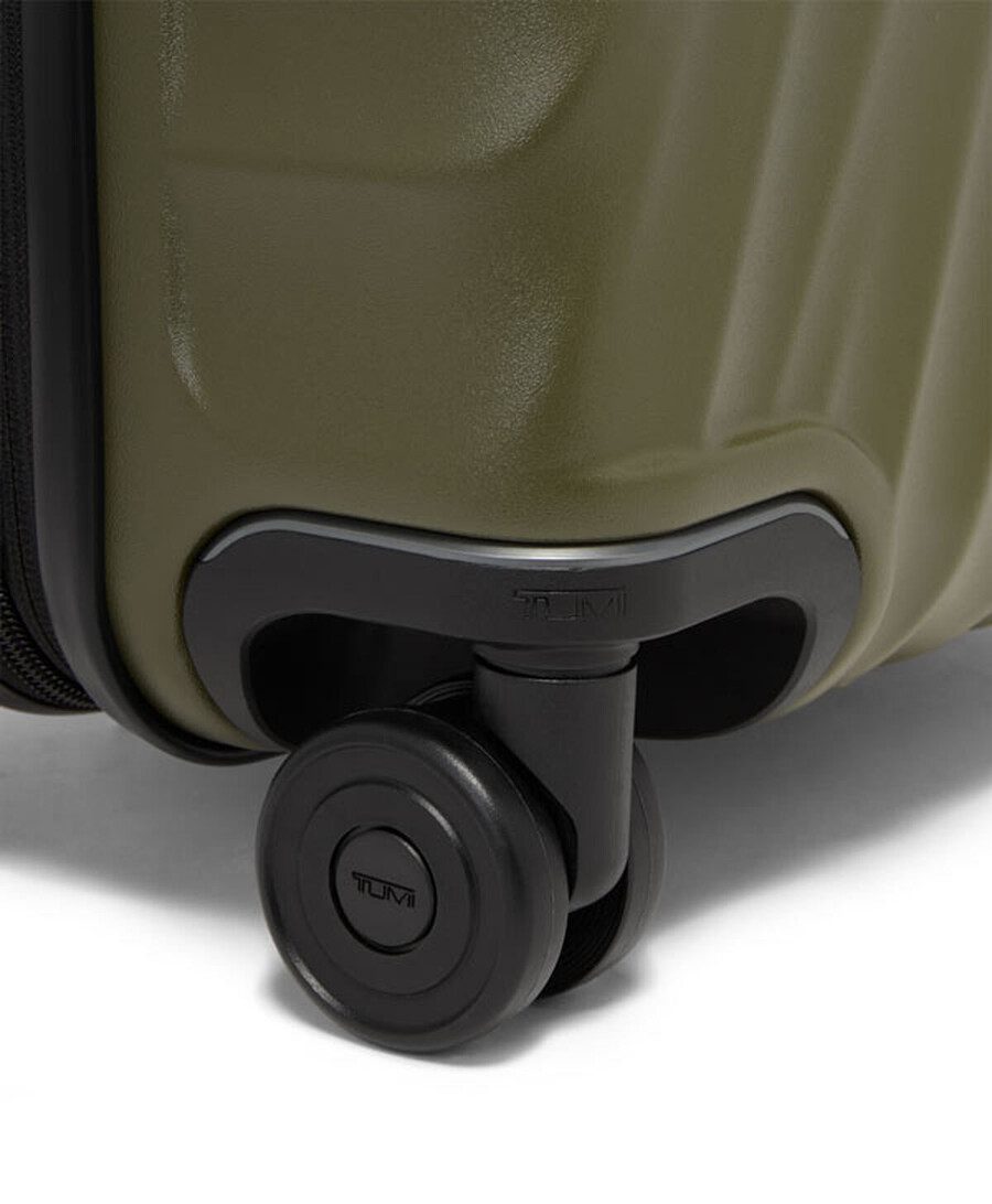 19 degree international expandable carry-on 55 cm