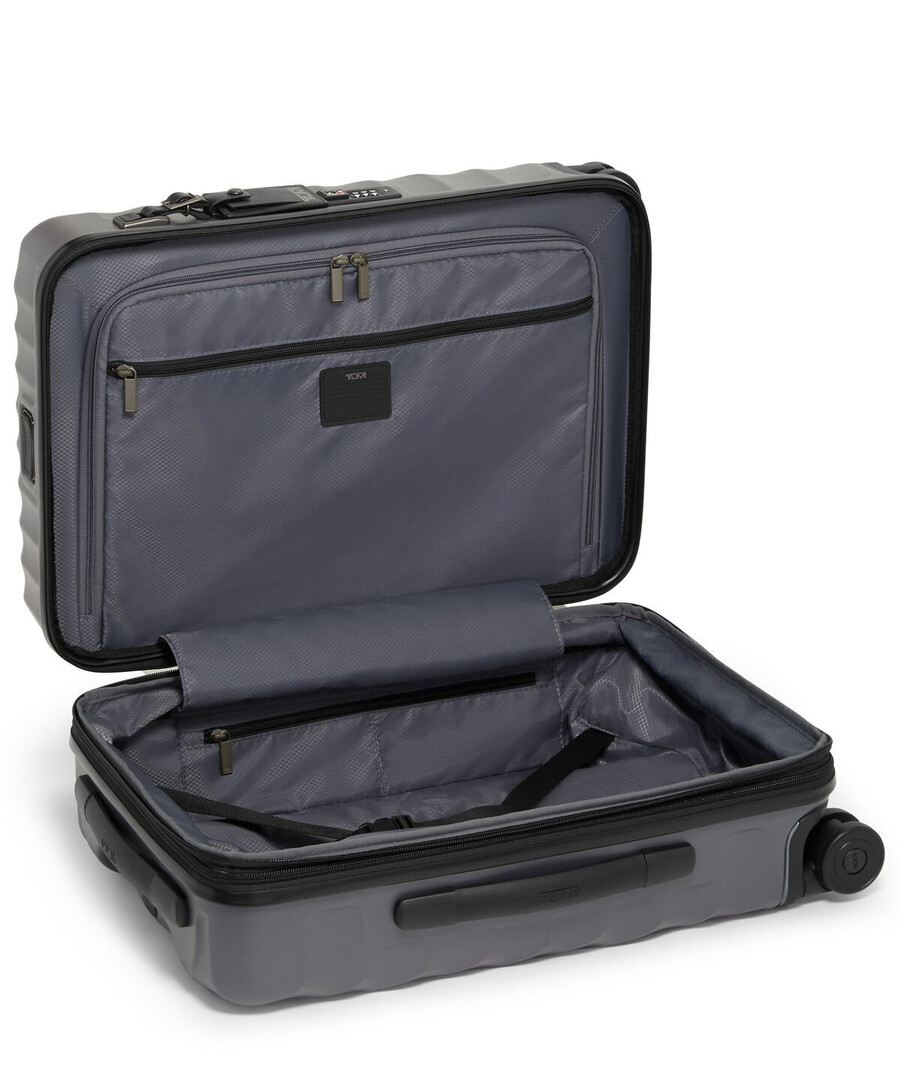 19 degree international expandable carry-on 55 cm