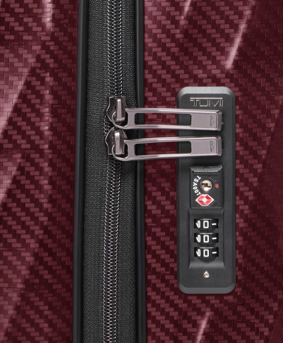 19 degree lite international carry-on 55 cm