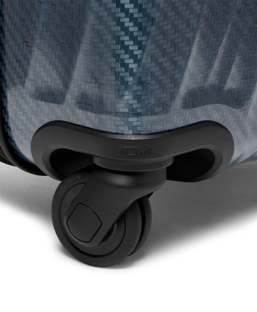 19 degree lite international carry-on 55 cm