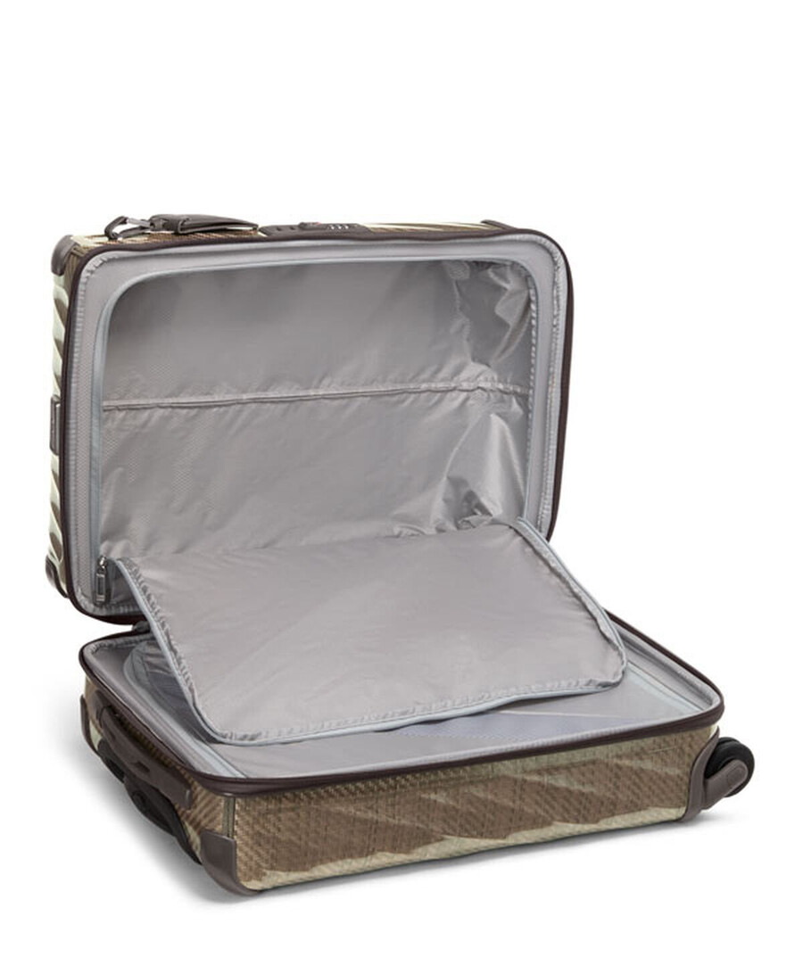19 degree lite international carry-on 55 cm