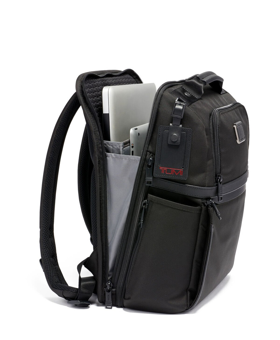 alpha 3 slim solutions brief pack