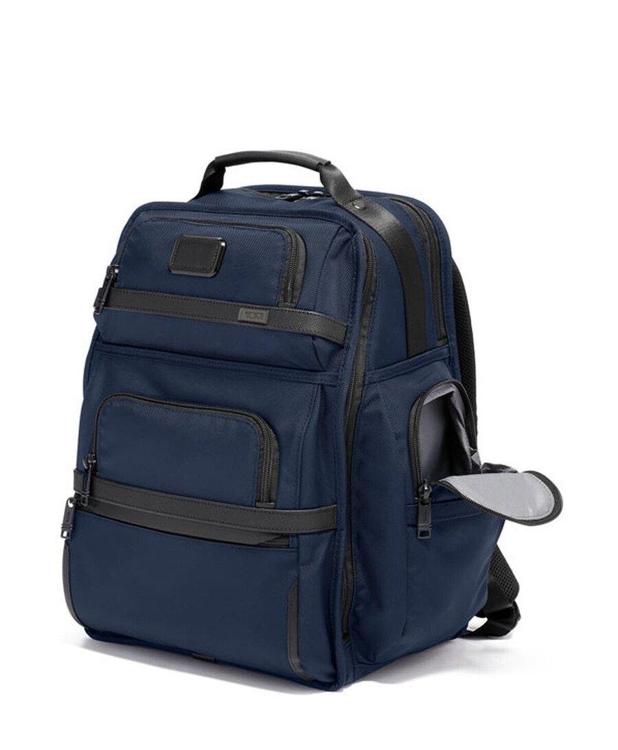 alpha 3 brief pack