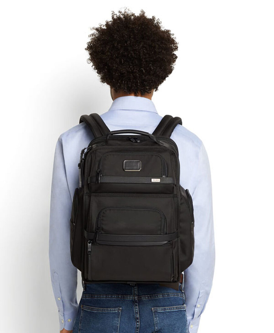 alpha 3 brief pack