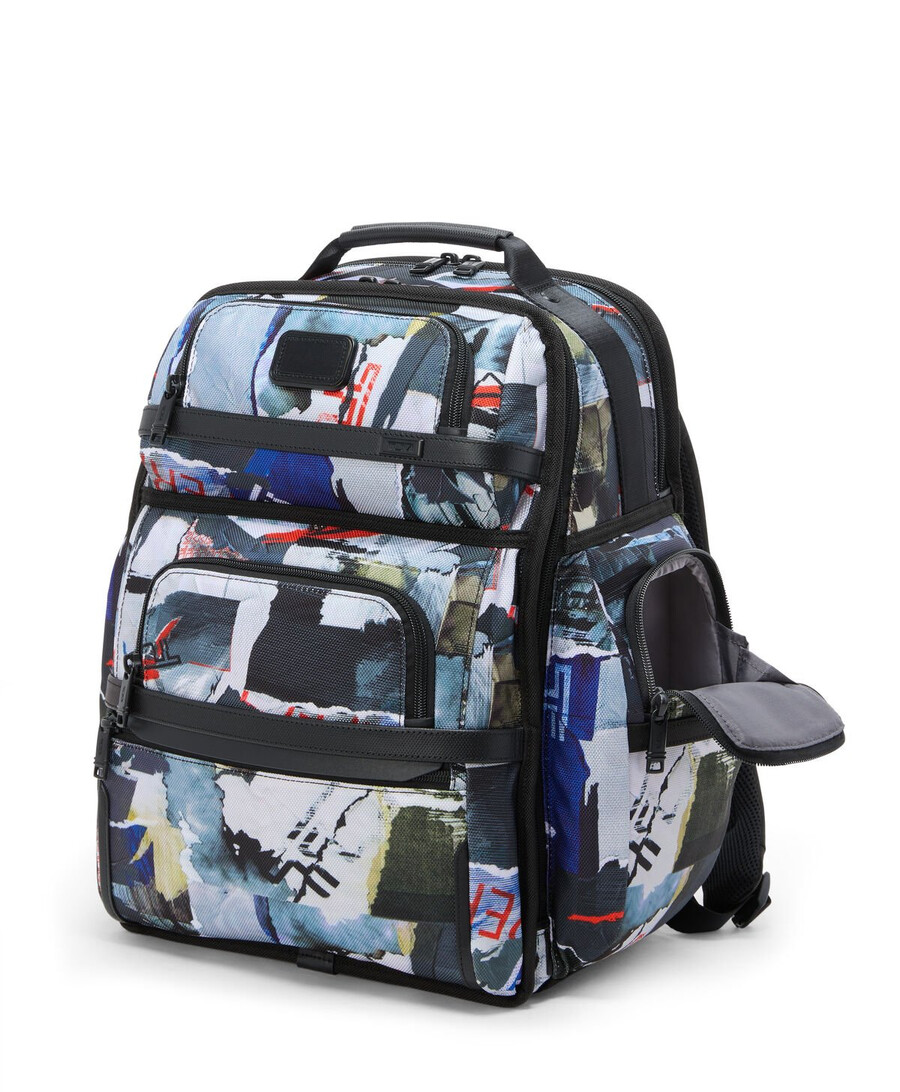 alpha brief pack