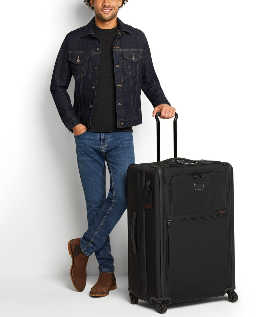 tumi alpha travel set
