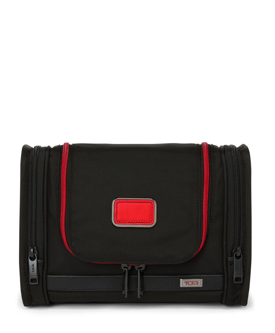 alpha 3 hanging travel kit