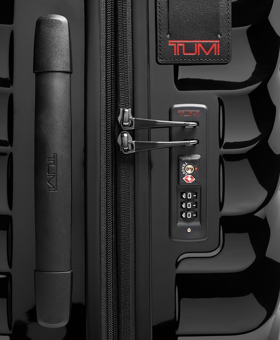 19 degree short trip expandable checked luggage 66 cm