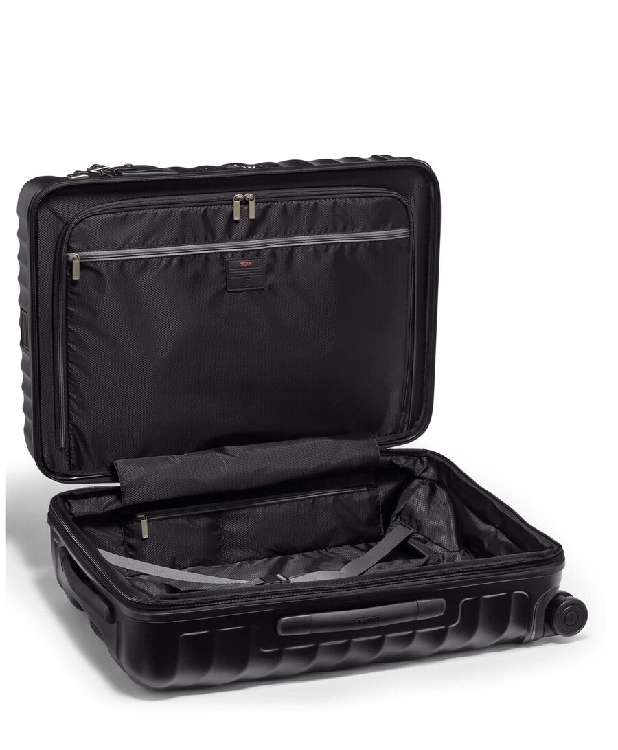 19 degree short trip expandable checked luggage 66 cm