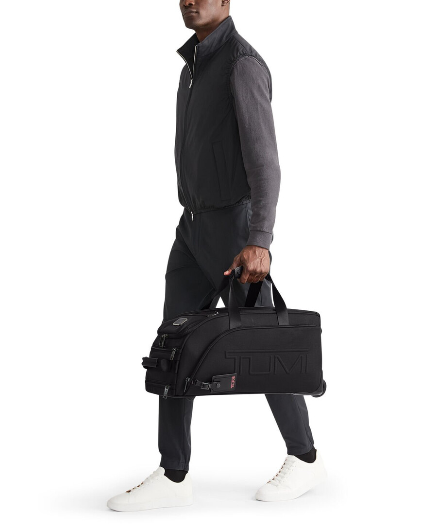 alpha 3 golf 2 wheeled duffel