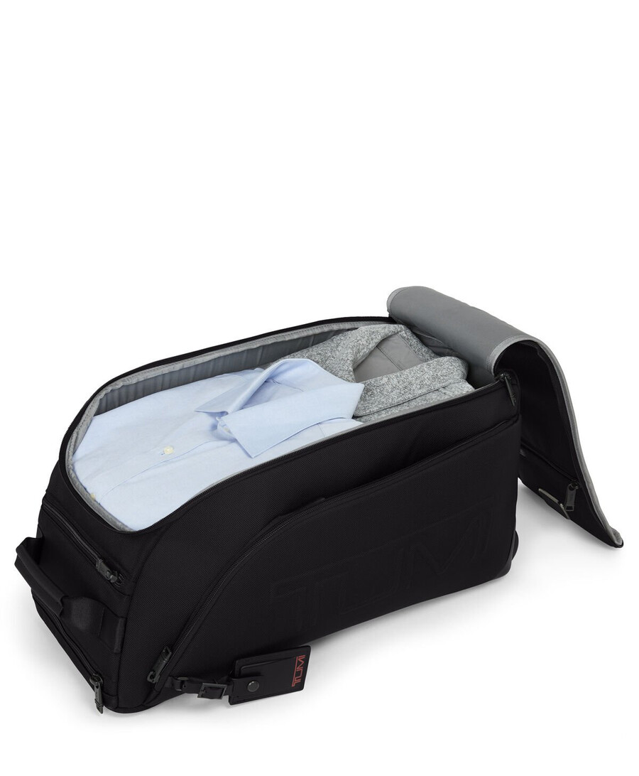 alpha 3 golf 2 wheeled duffel