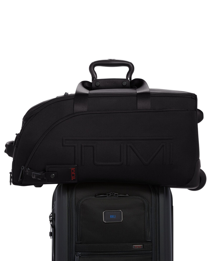 alpha 3 golf 2 wheeled duffel