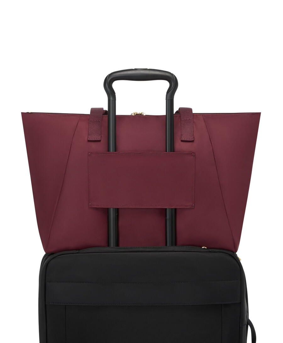 voyageur just in case medium tote