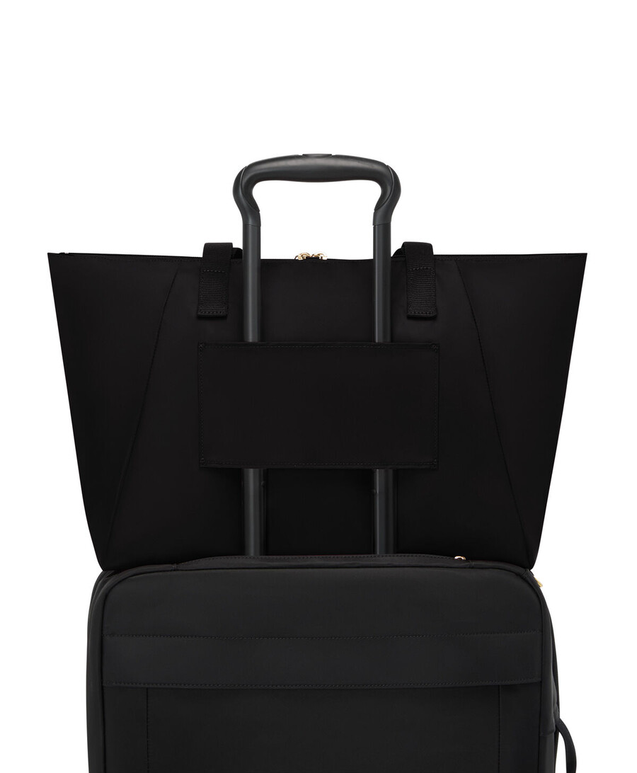 voyageur just in case medium tote
