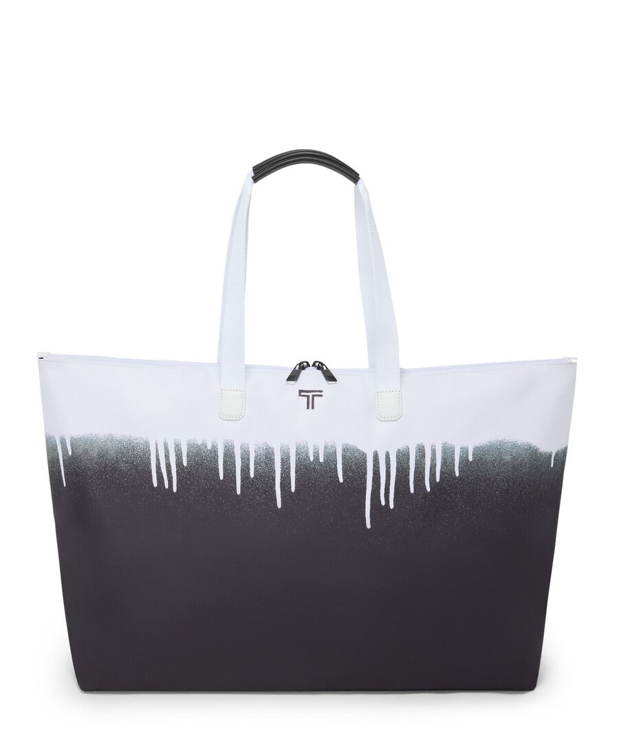 voyageur just in case tote