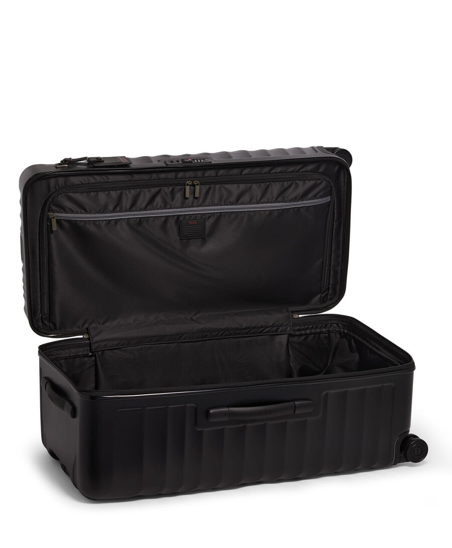 19 degree large rolling trunk